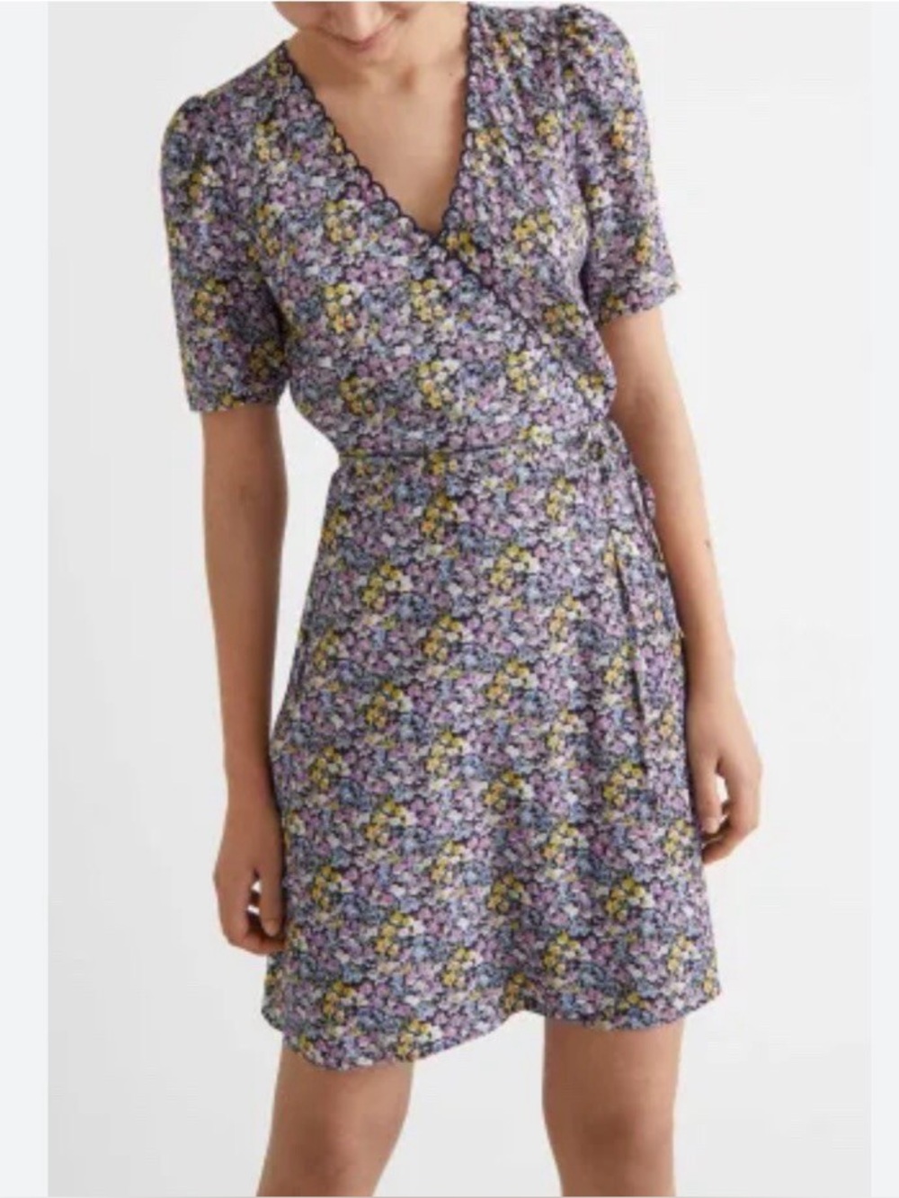 & Other Stories Sz M (40) Lucia Floral Purple Scallop Wrap Cottagecore Dress